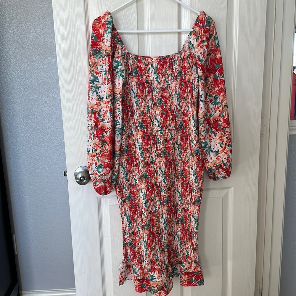 Pink lily fitted bump friendly floral dress
